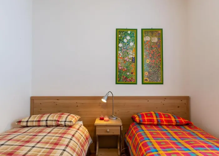 펜션 Ronco - Vna216 By Interhome